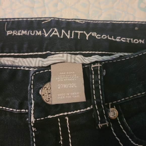 Premium Vanity Jeans - Picture 2 of 4